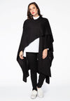 Poncho knitted - red