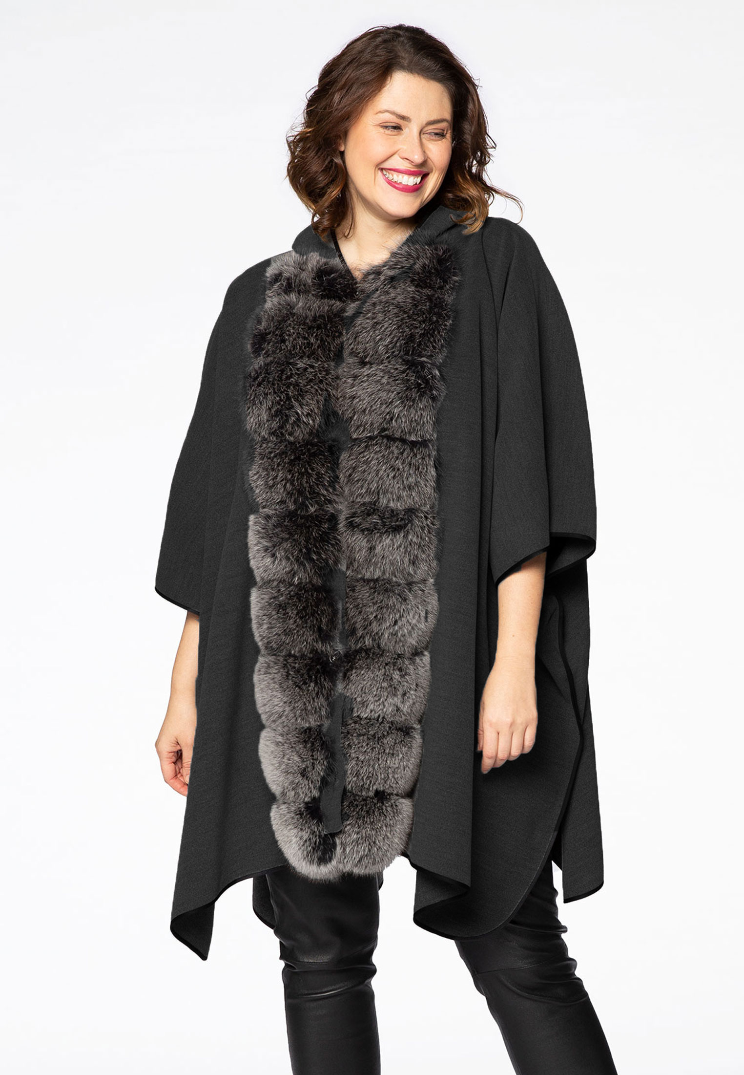 poncho with fur collar